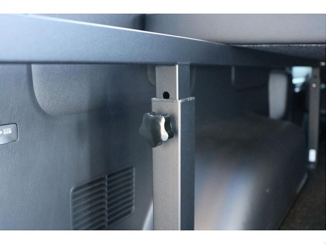 TOYOTA HIACE VAN 4WD 2024 Image 31