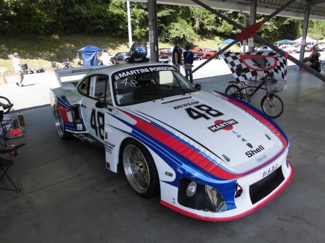 PORSCHE 911 1989 Image 31