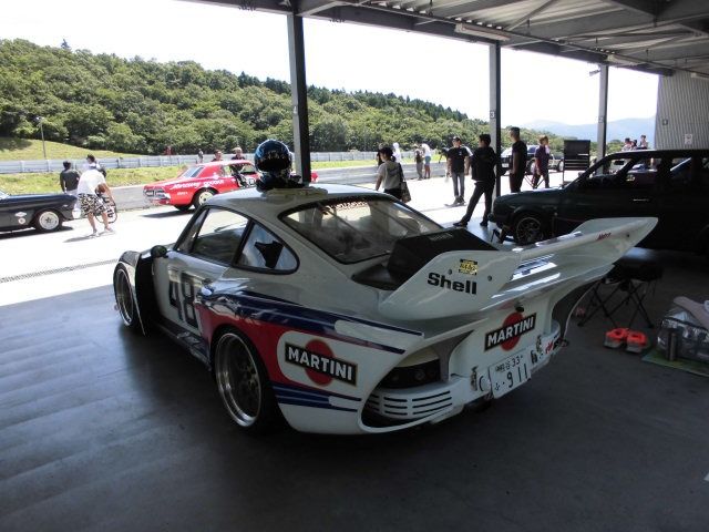 PORSCHE 911 1989 Image 31