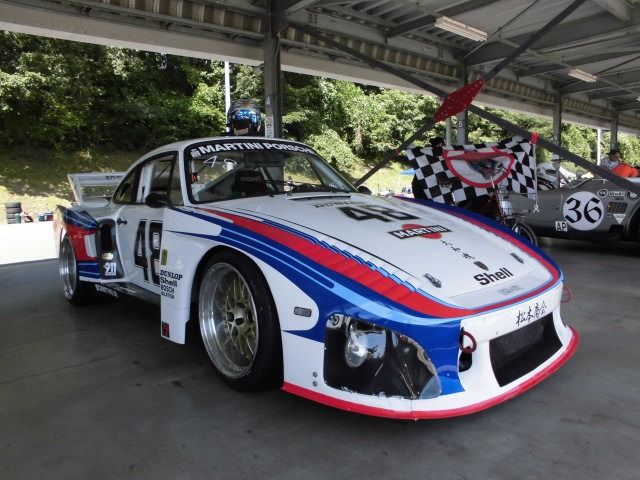 PORSCHE 911 1989 Image 31