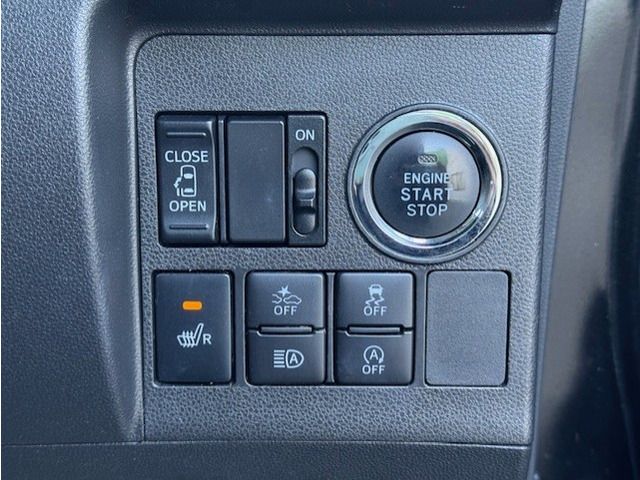 DAIHATSU TANTO CUSTOM 4WD 2017 Image 31