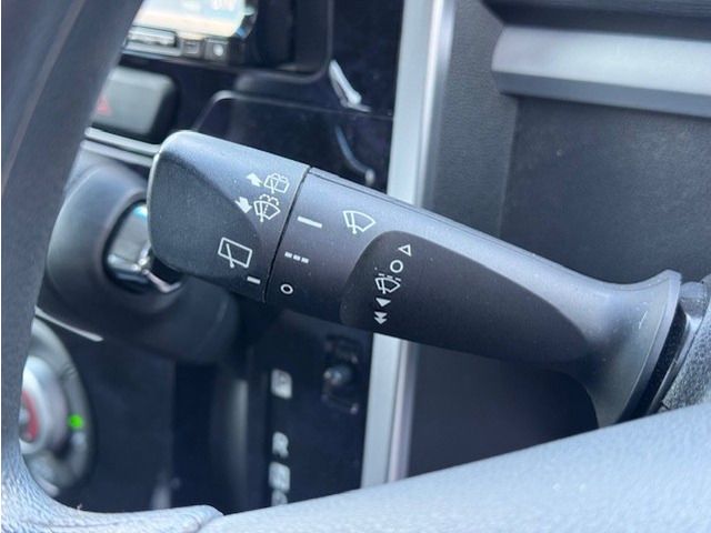 DAIHATSU TANTO CUSTOM 4WD 2017 Image 31