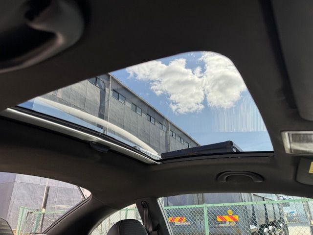 VOLKSWAGEN THE BEETL 2013 Image 31