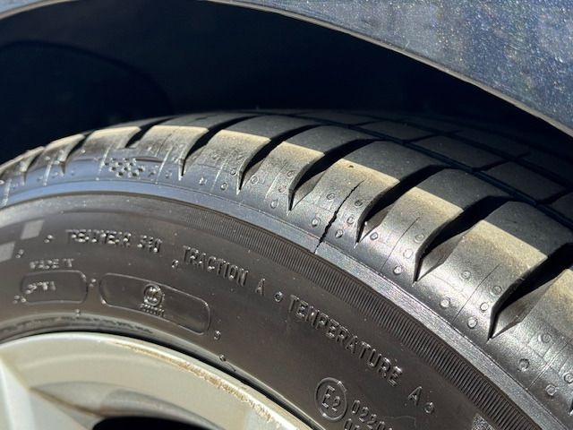 VOLKSWAGEN THE BEETL 2013 Image 31