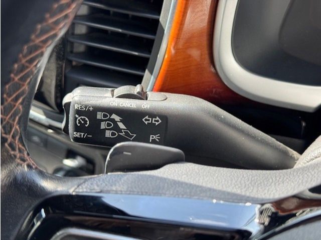 VOLKSWAGEN THE BEETL 2013 Image 31