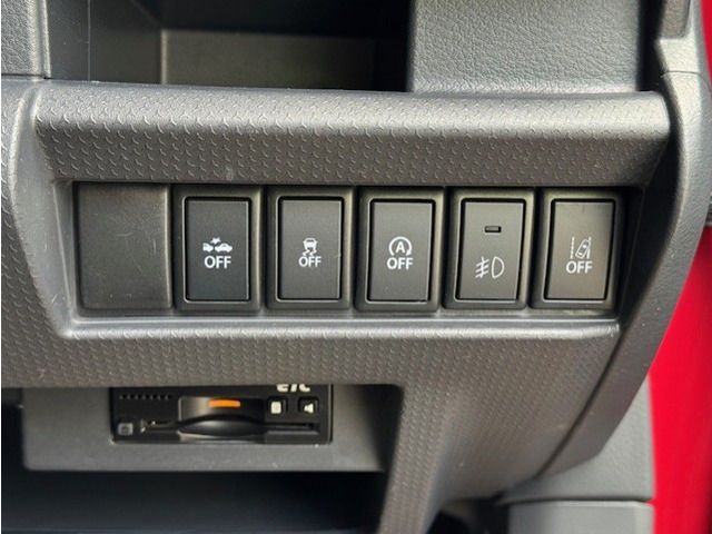 SUZUKI HUSTLER 4WD 2017 Image 31