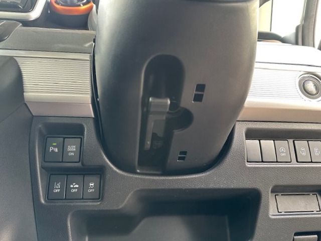 SUZUKI SPACIA GEAR 2019 Image 31