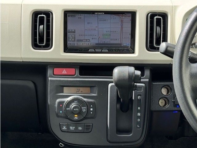 SUZUKI ALTO  4WD 2015 Image 31