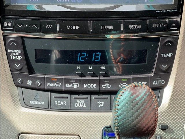 TOYOTA VELLFIRE 4WD 2013 Image 31