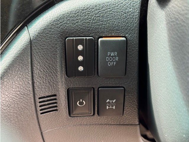 TOYOTA VELLFIRE 4WD 2013 Image 31