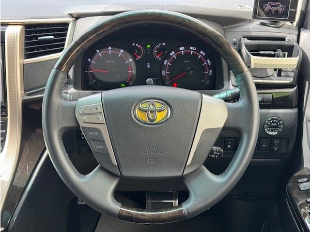 TOYOTA VELLFIRE 4WD 2013 Image 31