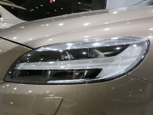 VOLVO V40 CROSS COUN 2016 Image 31