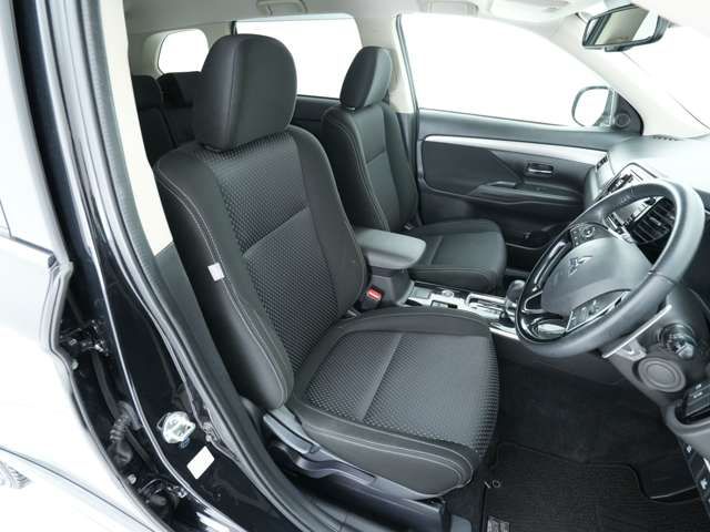 MITSUBISHI OUTLANDER 4WD 2017 Image 31