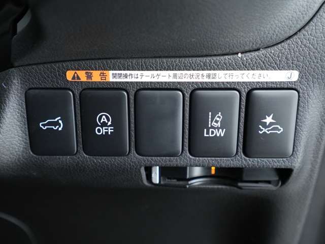 MITSUBISHI OUTLANDER 4WD 2017 Image 31