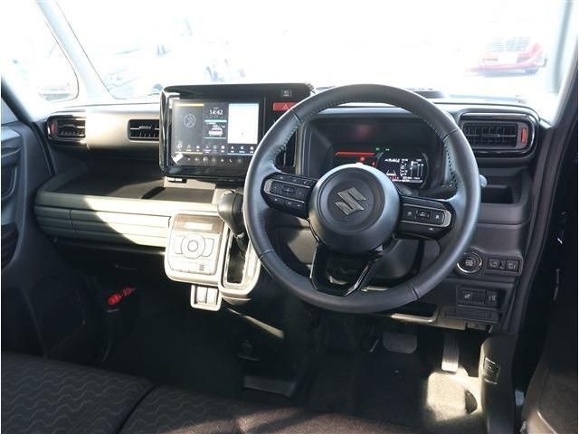 SUZUKI SPACIA GEAR 2024 Image 31