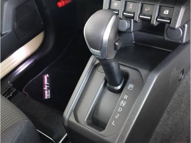 SUZUKI JIMNY SIERRA 2024 Image 31