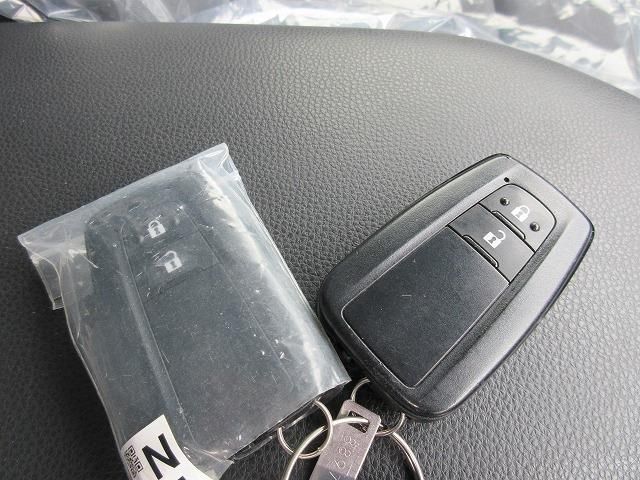 TOYOTA RAV4 2WD 2023 Image 31