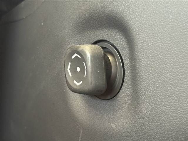 TOYOTA LEXUS NX250 2022 Image 31