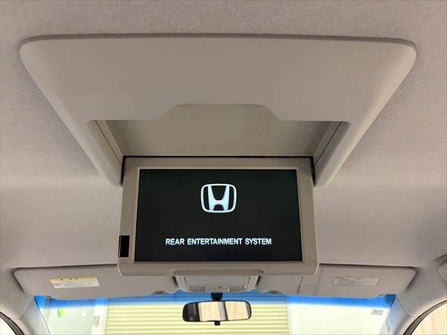 HONDA STEPWAGON SPADA 2012 Image 31