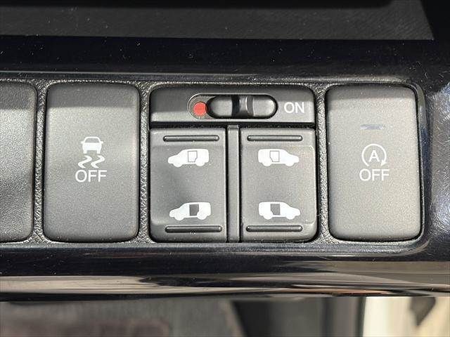 HONDA STEPWAGON SPADA 2012 Image 31