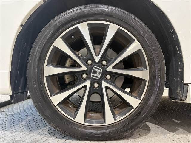 HONDA STEPWAGON SPADA 2012 Image 31