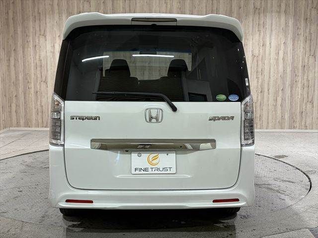 HONDA STEPWAGON SPADA 2012 Image 31