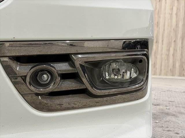 HONDA STEPWAGON SPADA 2012 Image 31