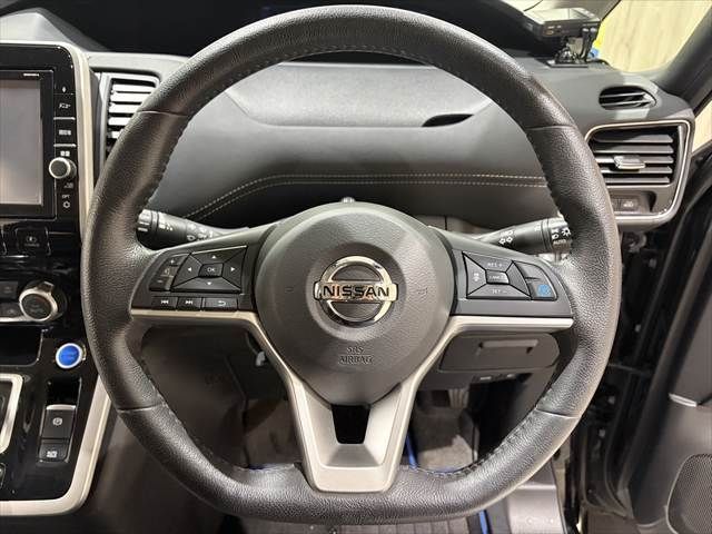 NISSAN SERENA  WG 2019 Image 31