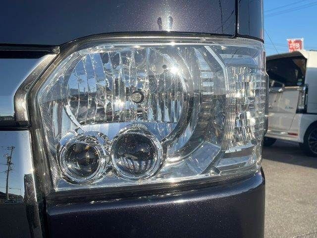 TOYOTA REGIUSACE VAN 4WD 2018 Image 31