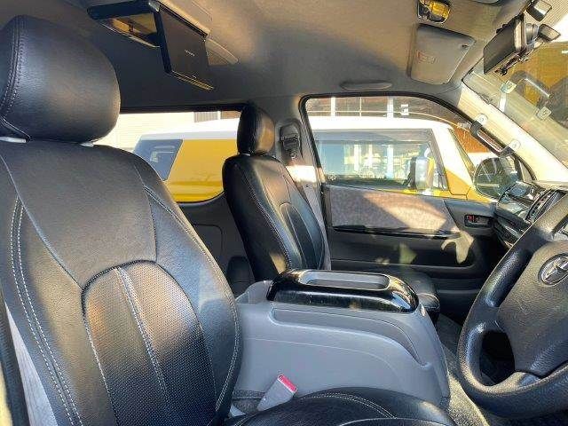 TOYOTA HIACE WAGON 2008 Image 31