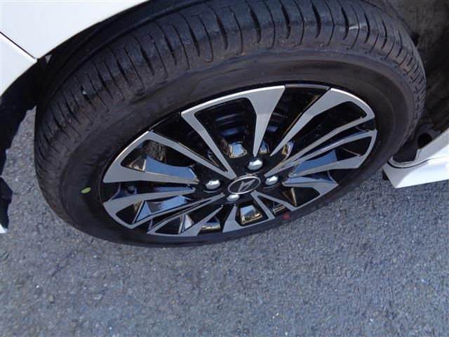 DAIHATSU TANTO CUSTOM 2025 Image 31