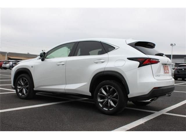 TOYOTA LEXUS NX200T 2014 Image 31