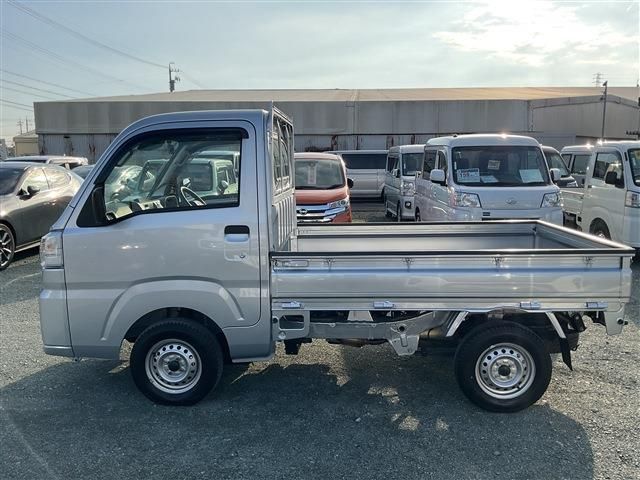 DAIHATSU HIJET TRUCK 2025 Image 31