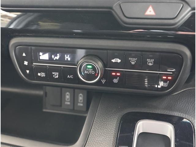 HONDA N BOX CUSTOM 2022 Image 31