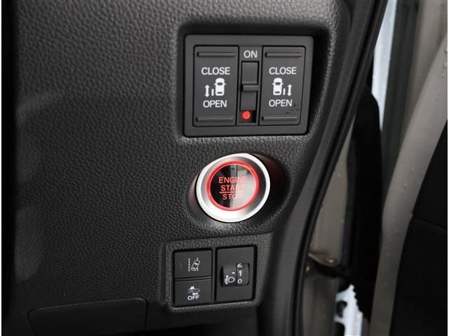 HONDA N BOX CUSTOM 2022 Image 31