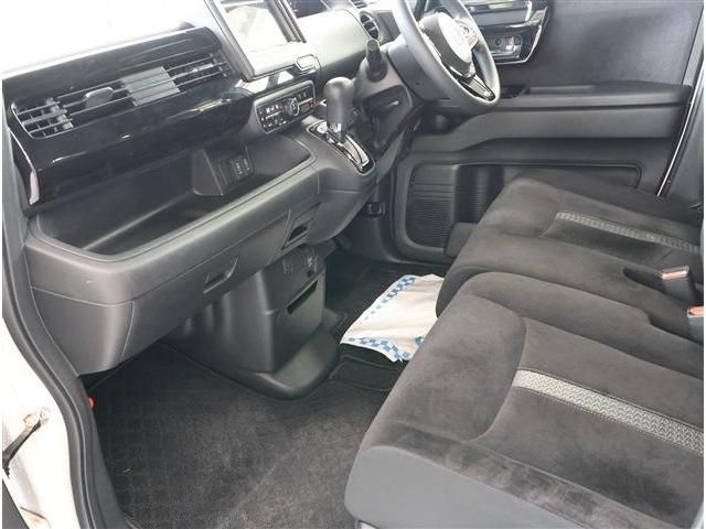 HONDA N BOX CUSTOM 2022 Image 31