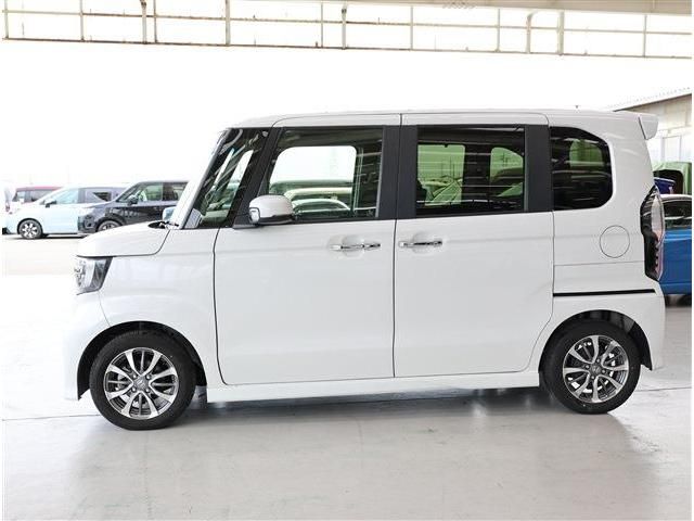 HONDA N BOX CUSTOM 2022 Image 31