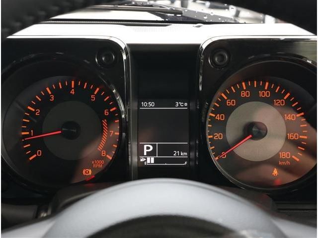 SUZUKI JIMNY NOMADE 2026 Image 31