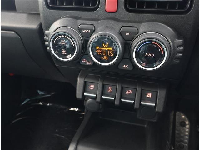 SUZUKI JIMNY NOMADE 2026 Image 31