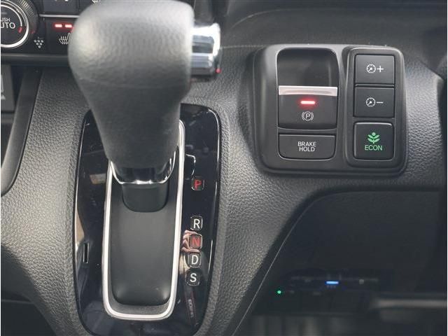 HONDA N BOX CUSTOM 2022 Image 31