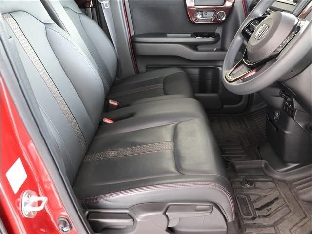 HONDA N BOX CUSTOM 2022 Image 31