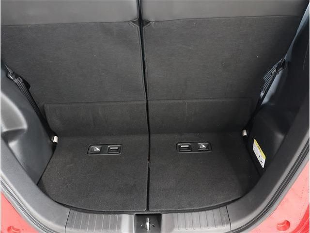 HONDA N BOX CUSTOM 2022 Image 31