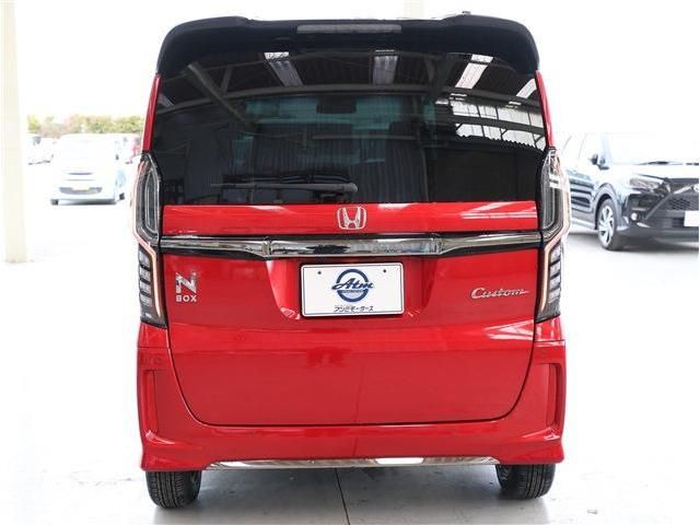 HONDA N BOX CUSTOM 2022 Image 31