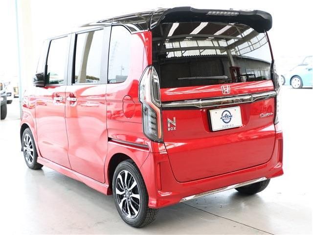 HONDA N BOX CUSTOM 2022 Image 31