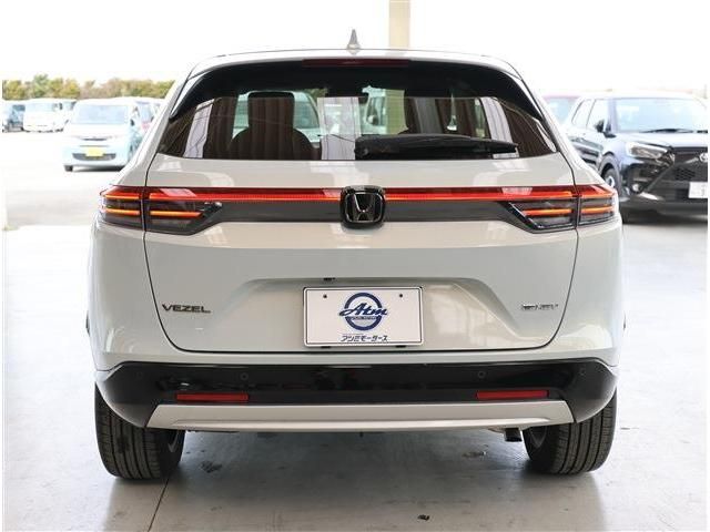 HONDA VEZEL E:HEV 2025 Image 31