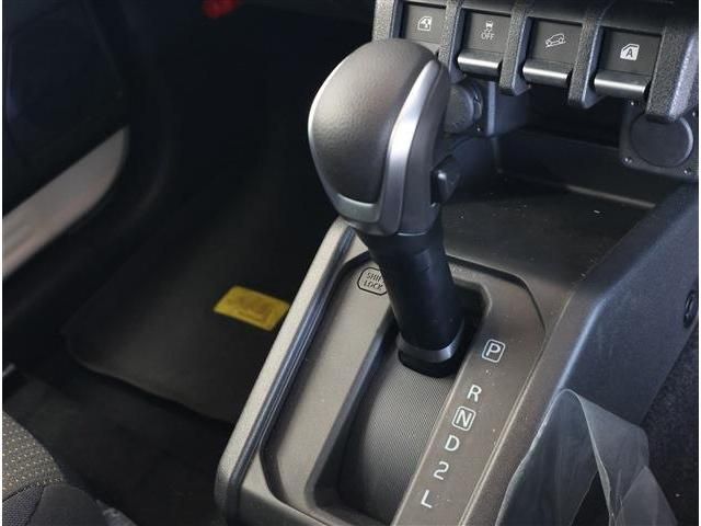 SUZUKI JIMNY NOMADE 2025 Image 31