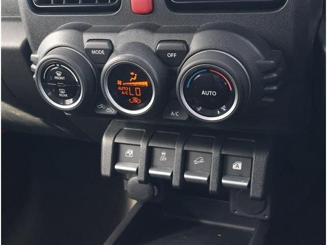 SUZUKI JIMNY NOMADE 2025 Image 31