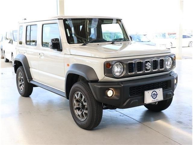 SUZUKI JIMNY NOMADE 2025 Image 31