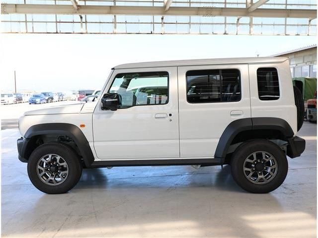 SUZUKI JIMNY NOMADE 2025 Image 31