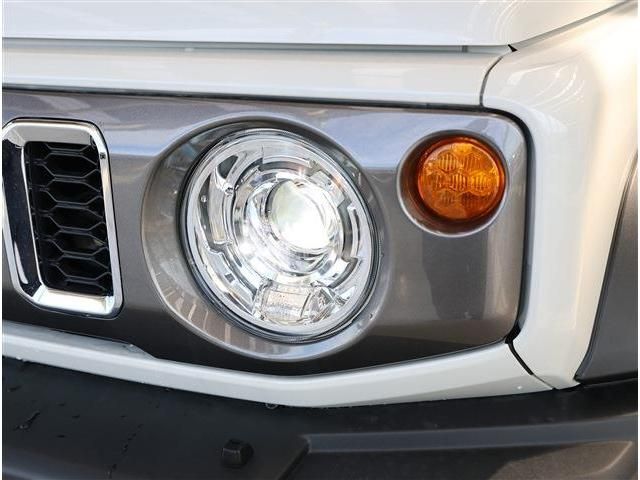 SUZUKI JIMNY NOMADE 2025 Image 31